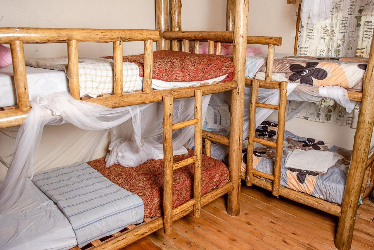 Elite Backpackers Services Masaka Eksteriør billede
