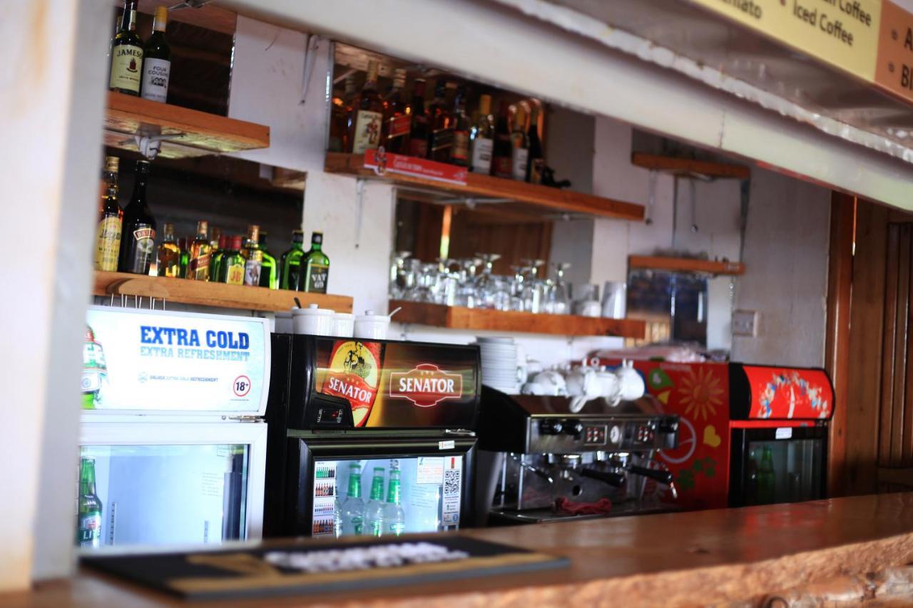 Elite Backpackers Services Masaka Eksteriør billede